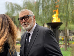 S Josefem Somrem se přišla rozloučit veřejnost i herečtí kolegové