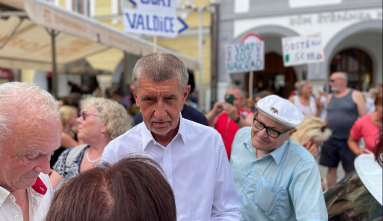 Bývalý premiér Babiš oznámil kandidaturu na prezidenta