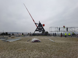 Na Letné začaly odpočítávat obří klimatické hodiny