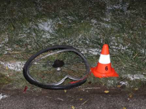 Opilý řidič srazil cyklistku a ujel. Hrozí mu pět let ve vězení