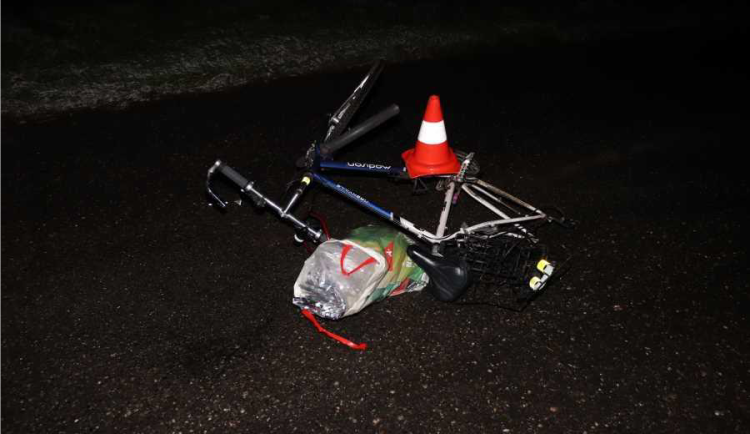 Opilý řidič srazil cyklistku a ujel. Hrozí mu pět let ve vězení