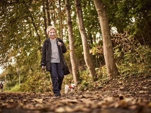 Čučení na seriály by mne zabilo, miluji být mezi lidmi, říká pokladní Věra Liscová