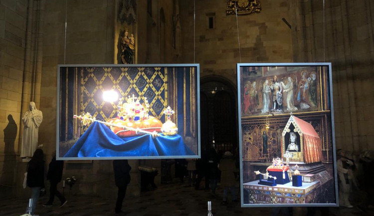 Pražský hrad vystaví korunovační klenoty. V lednu je lidé uvidí v katedrále svatého Víta