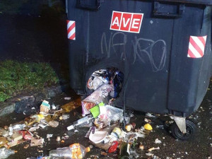 Přes padesát požárů, osmdesát zranění, pět set hovorů na tísňovou linku. To je účet silvestrovských oslav v Praze