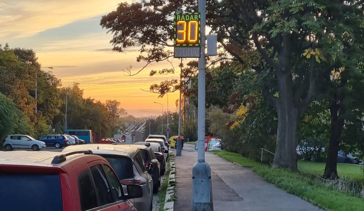 Radar v ulici Na Balkáně.