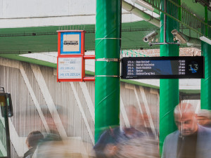 Terminál na Černém mostě se dočkal proměny. Slavné rampouchy jsou pryč