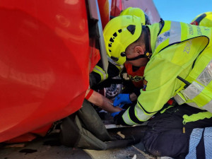 Na Pražském okruhu bouraly kamiony, provoz je zastaven
