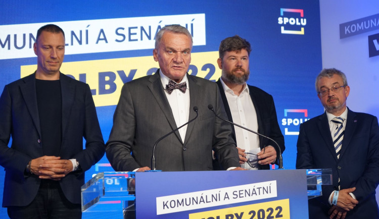 Poslanec Bohuslav Svoboda (ODS) při zvolení primátorem Prahy neodejde ze Sněmovny