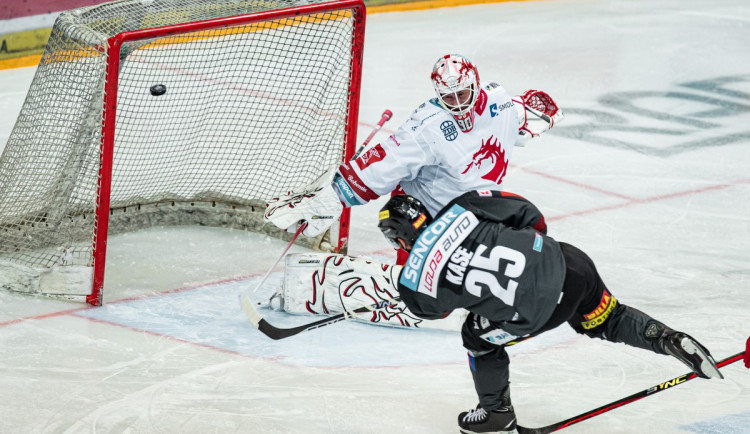 Sparta prodloužila zmar Ocelářů. Doma je porazila 4:2