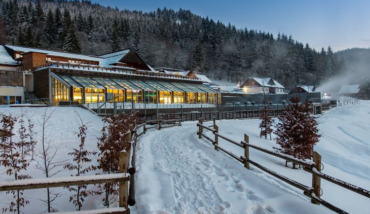 Termální bazény, lyže a sleva dvacet procent. Vyrazte v březnu do Velkých Karlovic