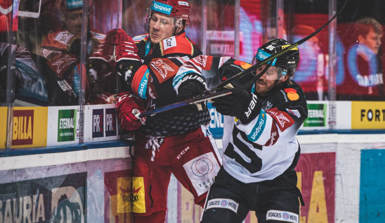 Sparta doma porazila Hradec Králové. Rozhodl kapitán Řepík