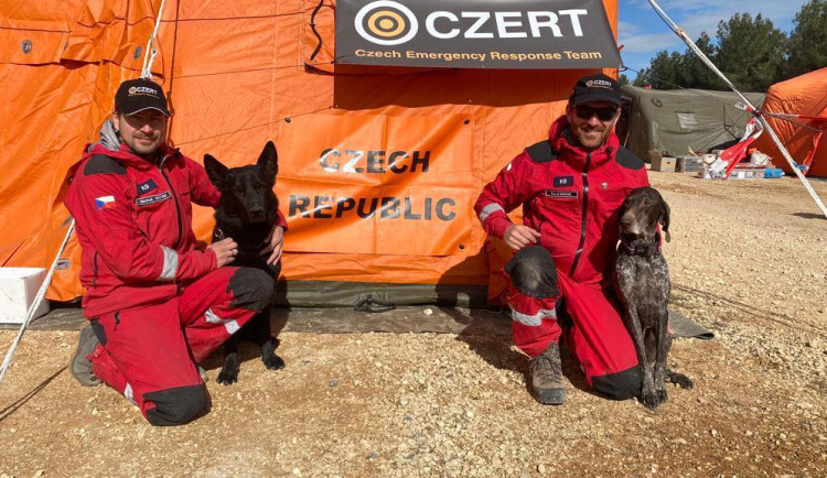 Michal s Framem a Pavel s Yetti.