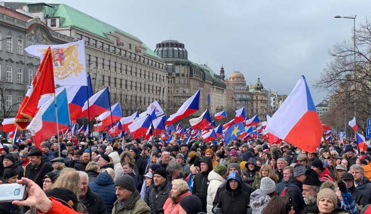 VIDEO: V centru Prahy proběhla demonstrace Česko proti bídě