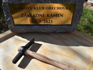 Tenisový klub by měl mít do jednoho roku novou klubovnu. Podívejte se, jak bude vypadat