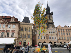 Velikonoční trhy začnou v Praze v sobotu. Nabídnou největšího zajíce, kulturní program zase české tradice