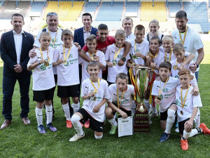 Fotbalový turnaj pro české školy hlásí rekordní zájem a nově zapojuje i malotřídní školy