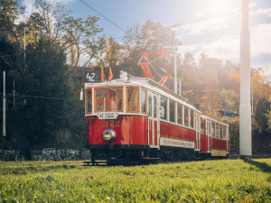 Praha nabídne tematické jízdy historickou tramvají, připomenou významné události