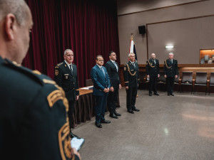 Pražské hasiče a psovody ocenili za pomoc po zemětřesení v Turecku