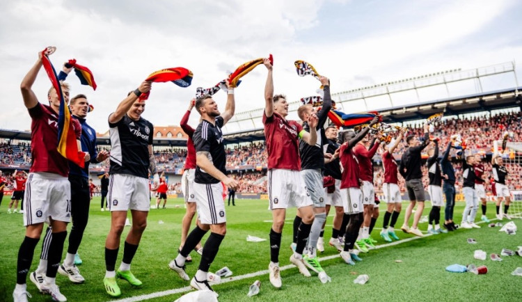 Sparta porazila Bohemians 2:1 a je krok od titulu