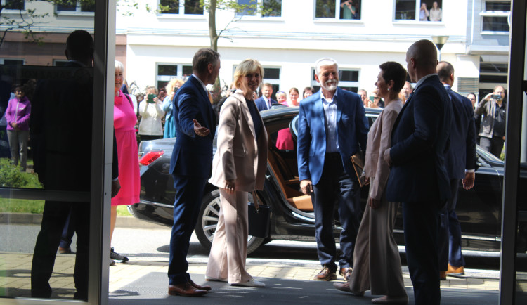 VIDEO: Prezidentský pár zavítal na Vysočinu. Většinu dne stráví v Jihlavě, potká se i s veřejností