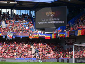 Sparta prohrála s Plzní, oslavy titulu na Letné pokračují