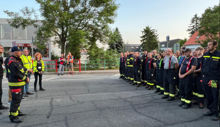 V pražské Chuchli proběhne v noci protipovodňové cvičení. V okolí bude omezená doprava