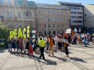 Prahou prošel pochod za světový mír