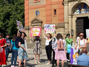 Prahou prošel pochod za světový mír