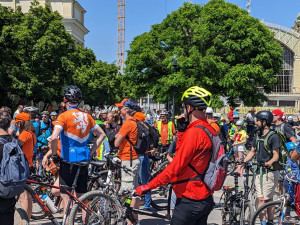 Prahou projely v rámci Světového dne kola stovky cyklistů