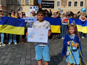 Happening na Staroměstském náměstí upozornil na ekocidu na Ukrajině
