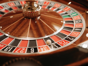 Pražské radnice si rozdělí přes dvě stě milionů vybraných letos na hazardu