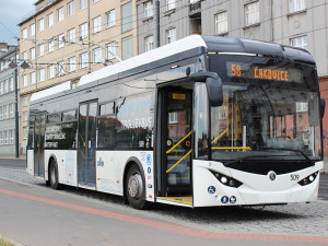 Trolejbusové trasy z Prahy zmizely, dnes jsou velké plány na jejich obnovu
