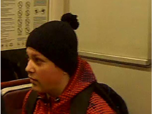 Muž spadl při bitce ve stanici metra do kolejiště. Útočníkovi hrozí vězení