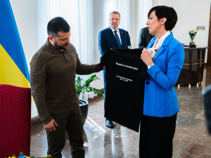 Fiala uvítal na úřadu vlády Zelenského, který zahájil druhý den návštěvy