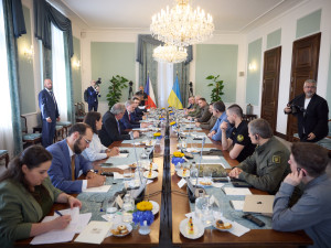 Fiala uvítal na úřadu vlády Zelenského, který zahájil druhý den návštěvy