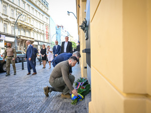 Fiala uvítal na úřadu vlády Zelenského, který zahájil druhý den návštěvy