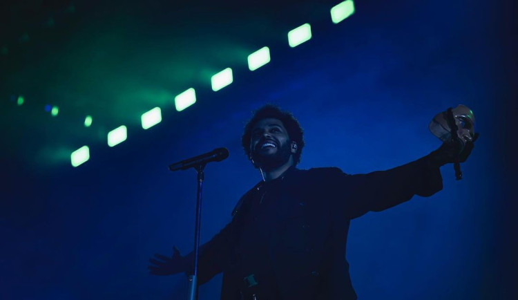 Nedělní koncert The Weeknd omezí dopravu. Jeďte MHD, apeluje policie