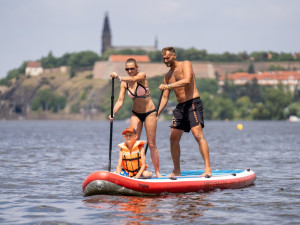 Relax uprostřed týdne kousek od centra Prahy. Žluté lázně vás přenesou na pláž