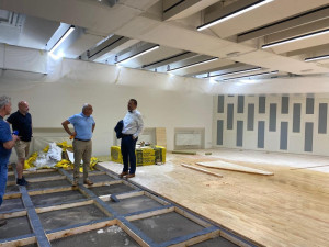 Přívalový déšť napáchal ve Státní opeře Praha škody za miliony korun