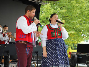 Země živitelka láká na nejsilnější traktor i největšího osla. Vyhrajte vstupenky a užijte si živitelku zadarmo