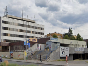 Česká pošta nabízí první z rušených poboček k prodeji, je to objekt na Pankráci