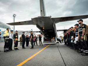 Do Řecka vyrazila další skupina hasičů. Ta předchozí se po 10 dnech vrátila
