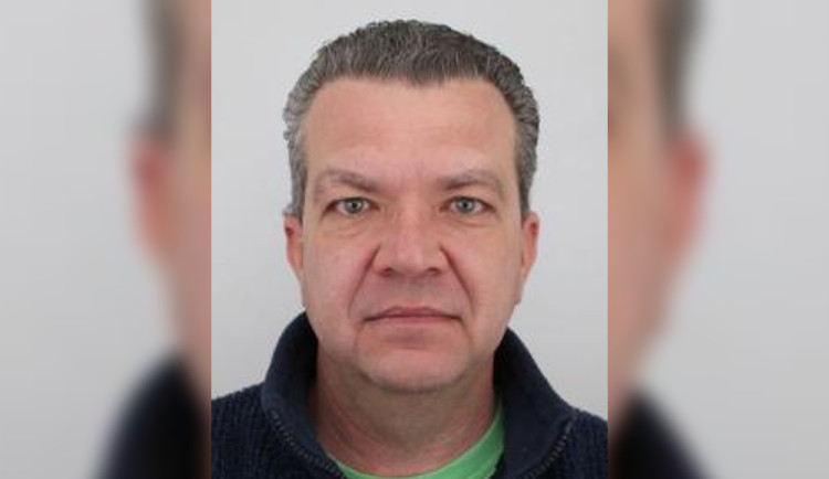 Policie pátrá po známém dabérovi Zbyšku Pantůčkovi