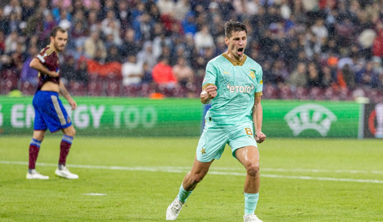 Pražská Slavia vstoupila do Evropské ligy výhrou nad Servette v Ženevě