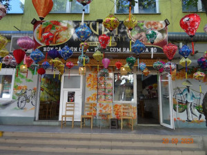 Plíseň, myší bobky. Potravinářská inspekce zavřela v Sapě už čvrtý podnik za měsíc