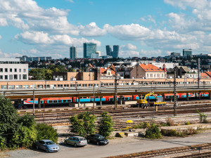 Lávku spojující Smíchov s Radlickou odstraní. Náhradní nebude a novou plánují až za pět let