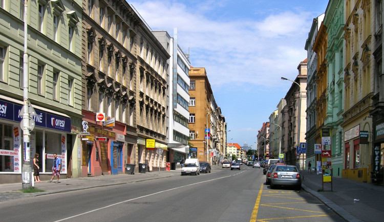 Koněvova ulice mizí z pražské mapy. Ode dneška se jmenuje Hartigova