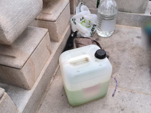 Policie kvůli nálezu podezřelého zavazadla uzavřela část Staroměstského náměstí