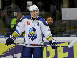 Dlouholetý kapitán české hokejové reprezentace Tomáš Plekanec ukončil hráčskou kariéru