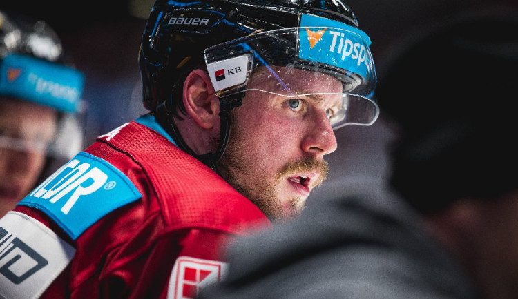 Sparta prohrála v Pardubicích. Za prvních pět minut padlo pět gólů